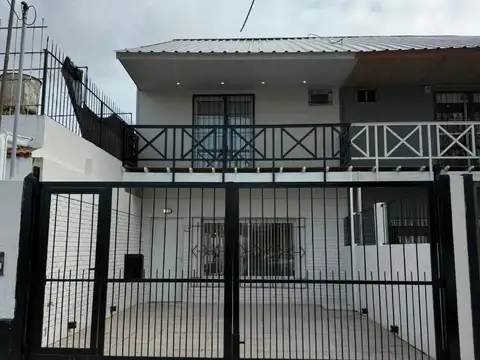4 Amb C/cochera150 m2 (80 m2 cubiertos)apto credito