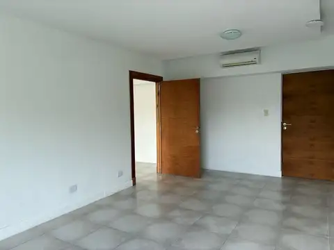 Oficina en Alquiler en Lomas de San Isidro, $ 700.000