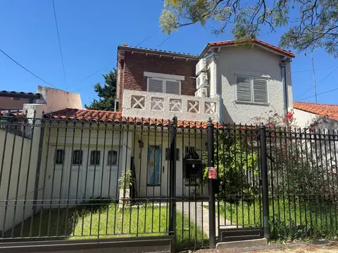 Casa Chalet  en Venta en Florida Mitre/Este, Vicente López, G.B.A. Zona Norte