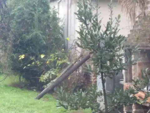 Casa apta a crédito en villa de mayo