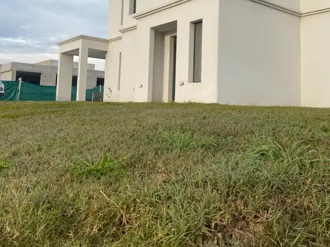 Casa en Venta en La Magdalena, USD 290.000
