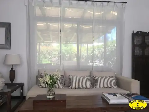 Casa en Alquiler Temporal en Los Potrillos, USD 3.000