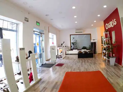 Local en Alquiler en San Nicolás de los Arroyos, $ 4.800.000