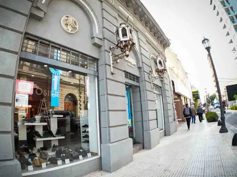 De la Nación 300