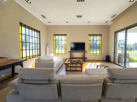 Casa en Venta en Baradero, USD 405.000