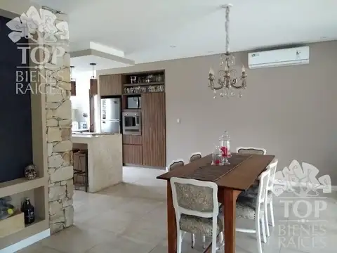 Casa en Alquiler al Este