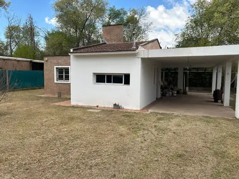 VENTA CASA EN UNQUILLO 3 DORMITORIOS
