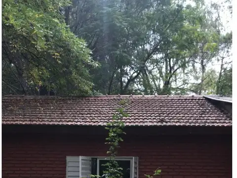 Casa en venta - 2 Dormitorios 1 Baño - General Rodríguez