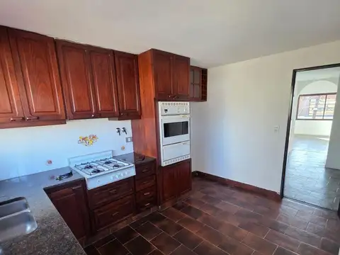 Depto Tipo Casa en Venta de 4 ambientes