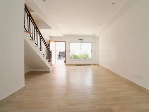 Casa en Venta al Oeste