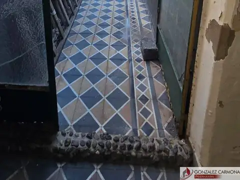 Depto Tipo Casa 3 ambientes con 2 baños