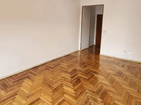 Departamento en Alquiler 50 años