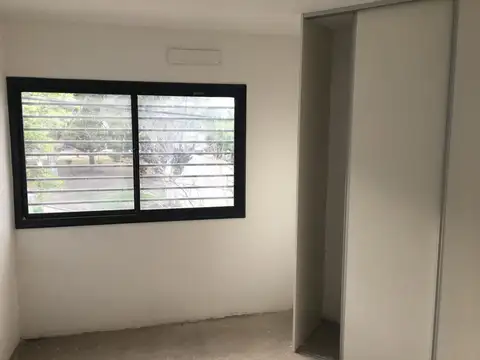Depto Tipo Casa en Venta de 1 dormitorio