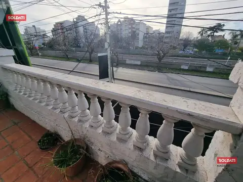 Depto Tipo Casa en Venta en Haedo Sur, USD 72.000