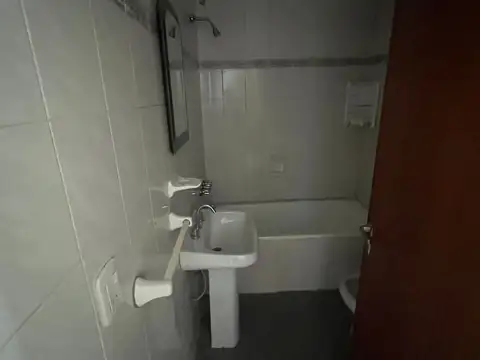 Semipiso al frente 57 e/ 2 y 3