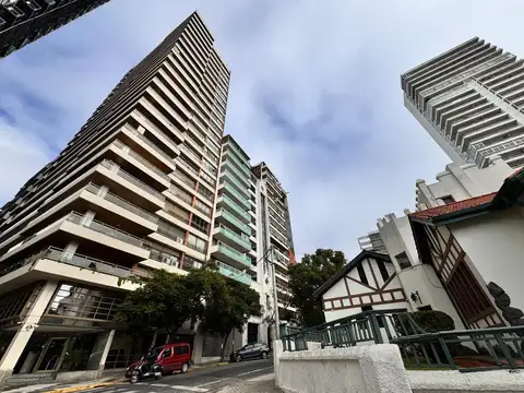 Departamento en Venta de 6 ambientes
