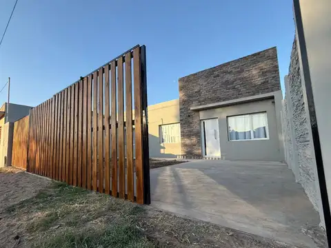 Casa en Venta en Necochea, USD 135.000