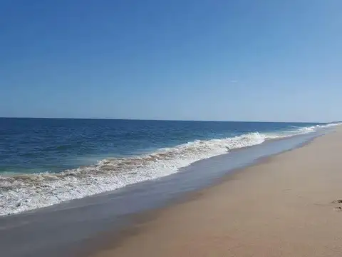 Terreno en Venta en La Barra, USD 105.000