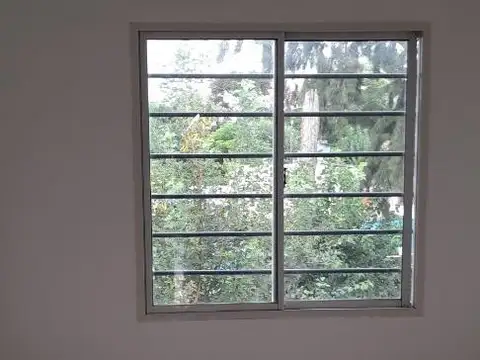 Depto Tipo Casa en Alquiler de 2 dormitorios