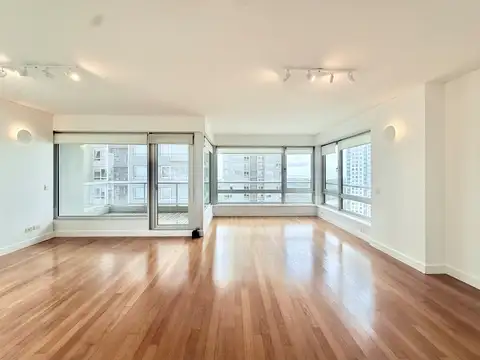 LE PARC PUERTO MADERO - ALQUILER DEPTO DE 2 DORMITORIOS PISO ALTO  