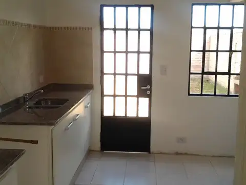 Depto Tipo Casa en Venta de 3 ambientes