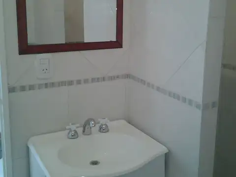 Depto Tipo Casa en Venta 4 años