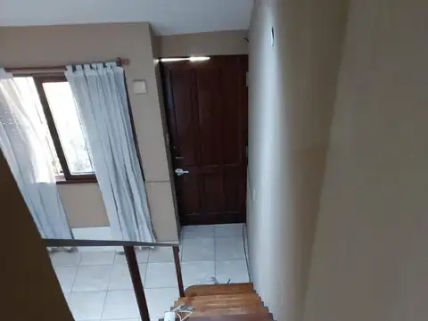 Casa en Alquiler en Villa Luzuriaga, $ 380.000