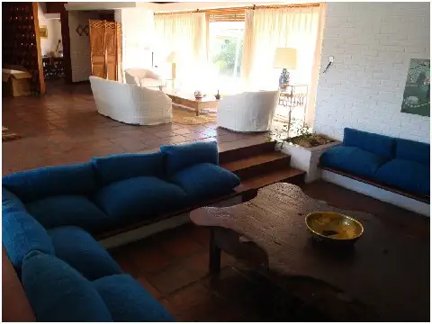 Casa - Venta - Uruguay, PLAYA BRAVA PUNTA DEL ESTE