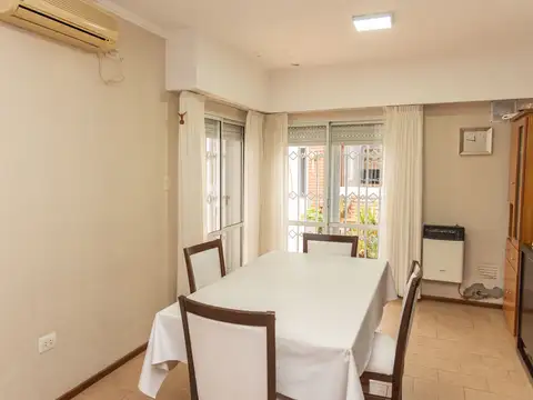 Excelente propiedad- Balcarce 2900