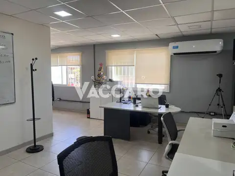 Galpon en Venta en La Reja, USD 490.000