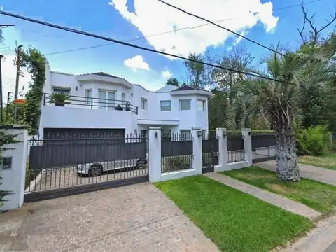 Casa en Venta de 4 dormitorios