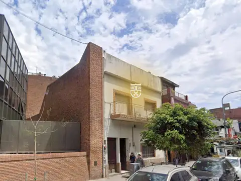PH a reciclar de 3 ambientes con terraza propia