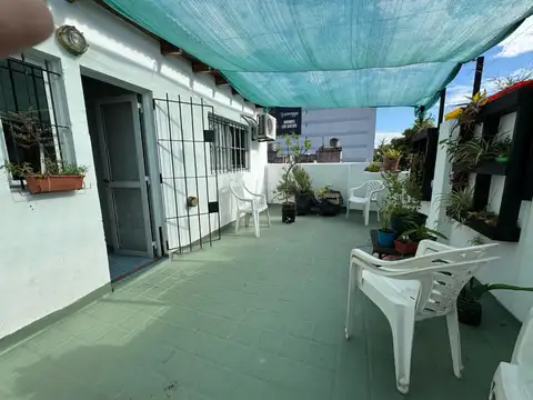 Depto Tipo Casa en Venta de 4 ambientes