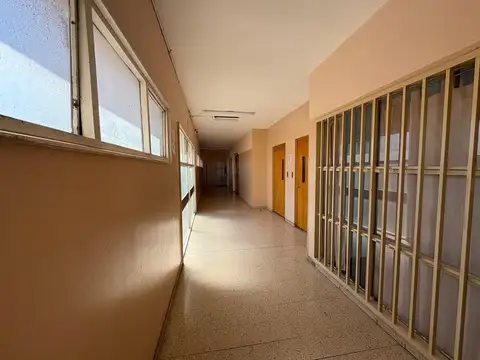 Oficina en Alquiler en Mendoza, $ 220.000