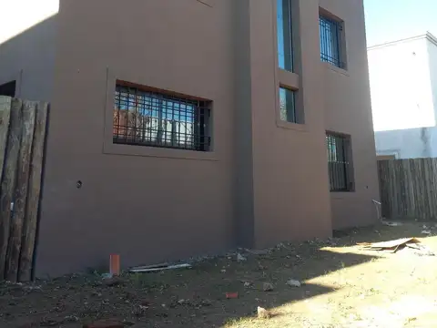 Duplex | Venta | 3 amb. | A mts Panamericana km 54,5 | Pilar