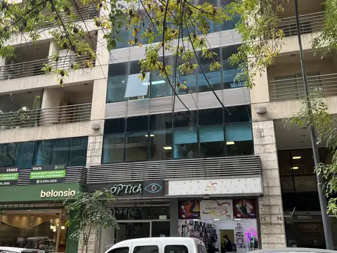 Membrillar 100, Piso 1