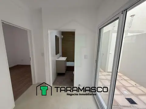 Depto Tipo Casa en Venta de 2 ambientes