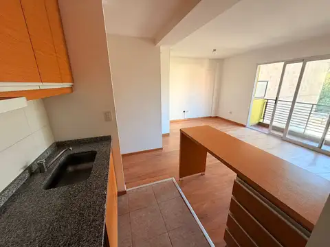 Monoambiente en alquiler en Moron Sur
