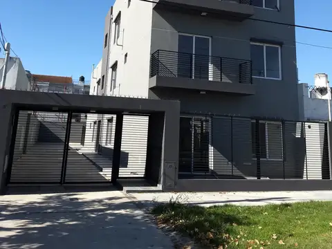 O'higgins 400, Piso 1
