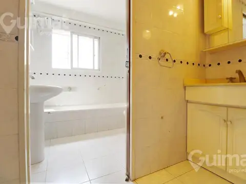 Depto Tipo Casa 4 ambientes con 2 baños