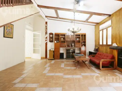 Depto Tipo Casa en Venta en Caballito, USD 198.000