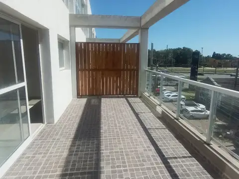 Oficina en Venta en Pilar, USD 120.000