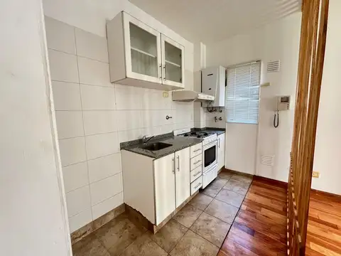 Departamento en Venta en Flores, USD 95.000