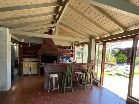 Casa en Venta en Villa Luzuriaga, USD 220.000