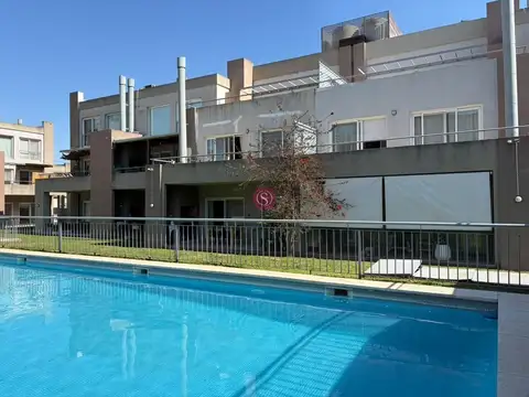 Departamento Dúplex en Alquiler en Harmony, Pilar