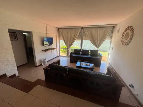 Departamento 3 ambientes con 3 baños