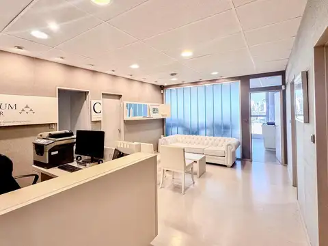 Oficina luminosa en alquiler en Palermo