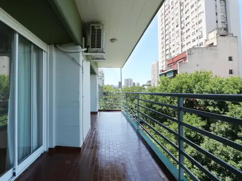 Departamento en Alquiler de 4 ambientes