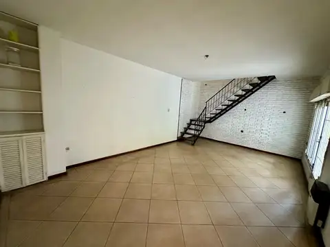 Casa en Alquiler al Este