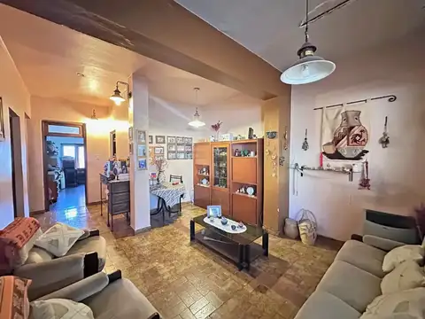 Casa en Venta en Jose Leon Suarez, USD 115.000